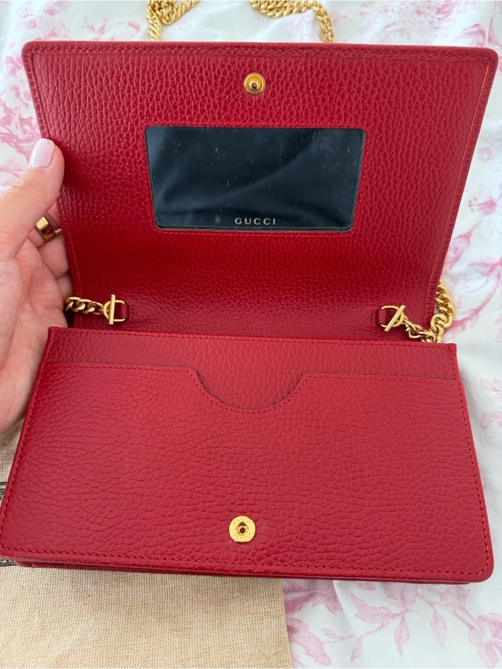 Gucci Red Marmont Wallet on a Chain - Picture 2 of 7
